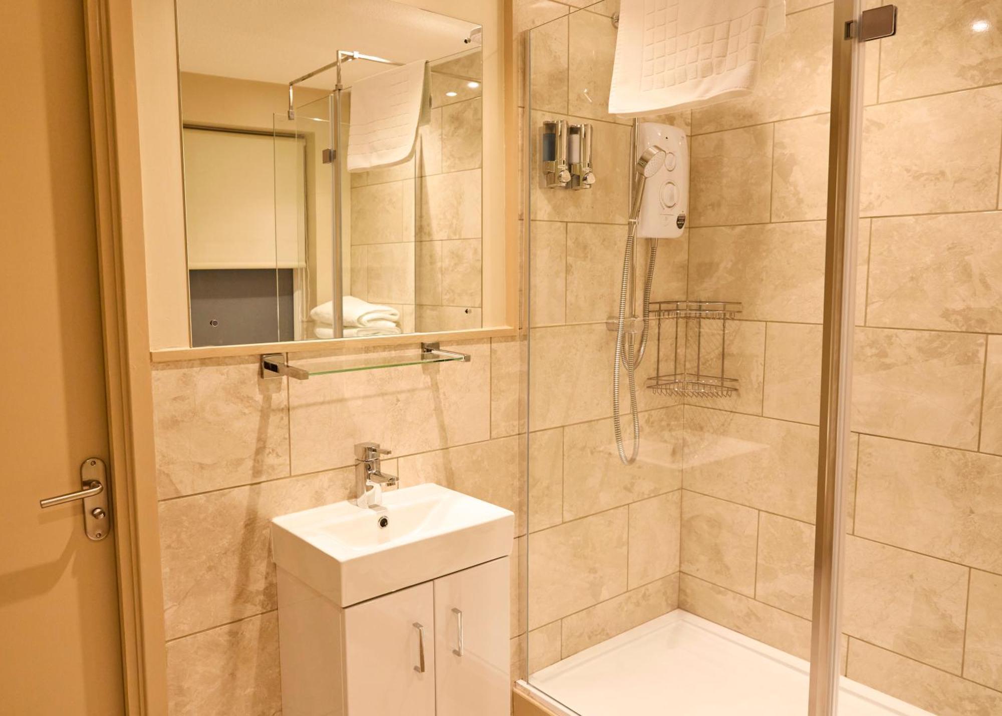 טוטנס Hunters Lodge Inn מראה חיצוני תמונה